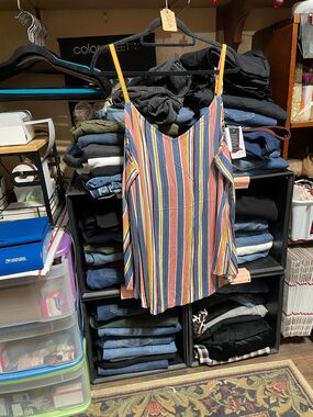 #322a size 3 torrid NWT Striped Cold-Shoulder Cami Top in Multi-Color